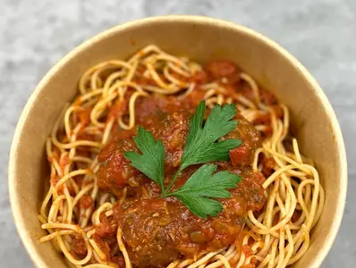 Beef meatballs & pasta