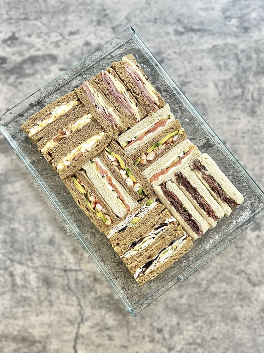 Finger sandwich platter