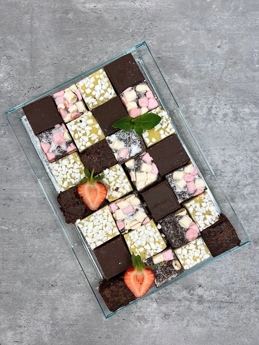 Mini chocolate treats platter